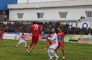 نبرد نساجی مازندران با تیم تهرانی بدون هواداران در خونه خود