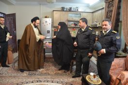 فرمانده انتظامی شهرستان نوشهر : تکریم خانواده معظم شهداء یک وظیفه همگانی است