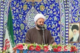 امام جمعه موقت ساری:حاجیان فریب زرق و برق بازارها عربی را نخورند