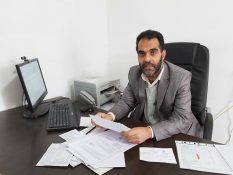 رئیس اداره صمت سوادکوه شمالی:توزیع رایگان دستکش با همکاری سپاه