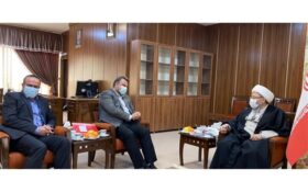 دیدار استاندار مازندران با رییس مجمع تشخیص مصلحت نظام / منطقه آزاد محورگفتگو با آیت الله آملی لاریجانی