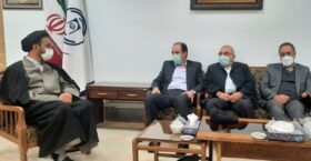 قدردانی مدیر مرکز خدمات حوزه های علمیه از بیمه آسیا