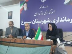 فرماندار سیمرغ در تجلیل از خبرنگاران:خبرنگاری شغلی توأم با عشق و هنر است